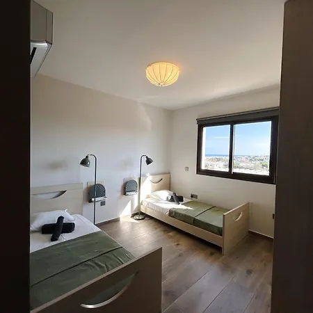 דירה The A-line Seaview Malama With Pool, Tennis Court & Gym פאראלימני