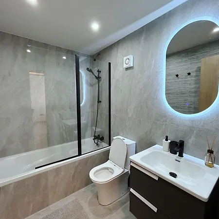 Apartman The A-line Seaview Malama With Pool, Tennis Court & Gym