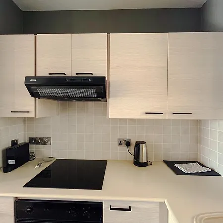 The A-line Seaview Malama With Pool, Tennis Court & Gym *