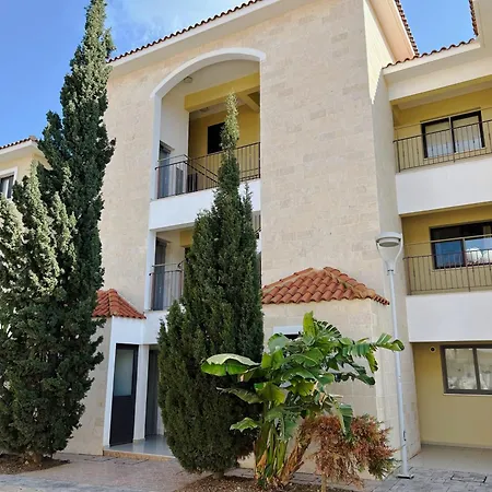 The A-line Seaview Malama With Pool, Tennis Court & Gym Apartment *