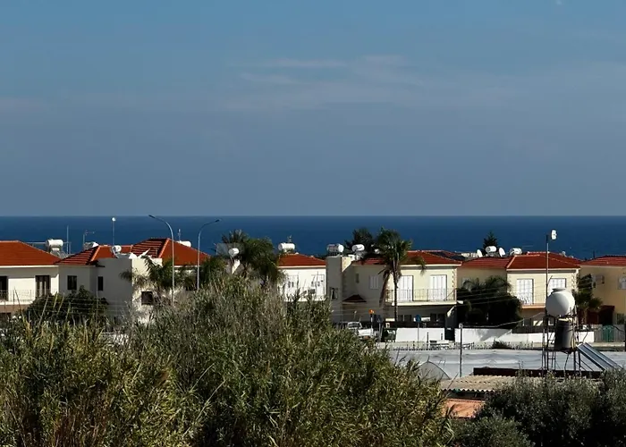 The A-line Seaview Malama With Pool, Tennis Court & Gym Apartmán Paralimni