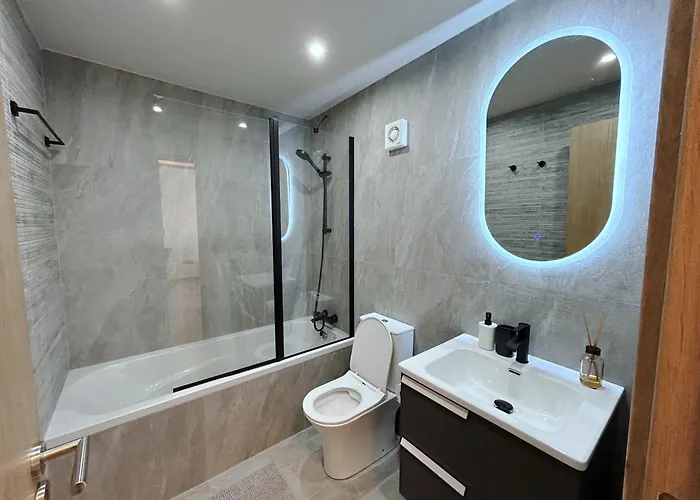 The A-line Seaview Malama With Pool, Tennis Court & Gym Apartmán *